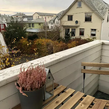 Διαμέρισμα Cozy Flat In *